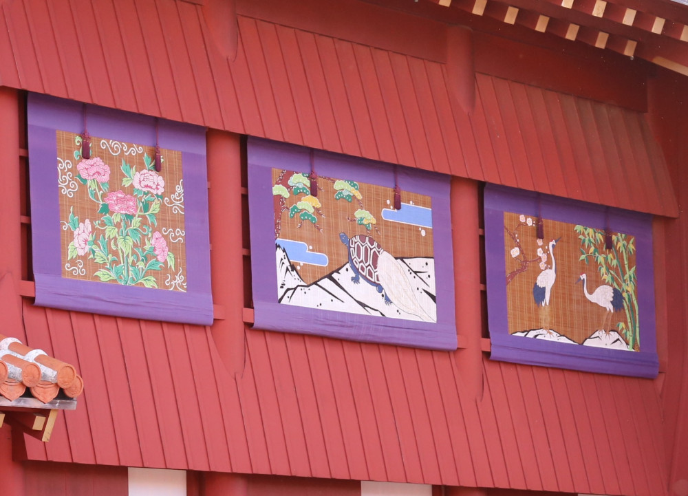 首里城正月飾り「画簾」展示