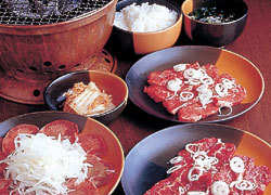 炭火焼肉花らんぷ 情報一覧 沖縄で定番 おすすめのグルメスポット 沖縄観光情報webサイト おきなわ物語