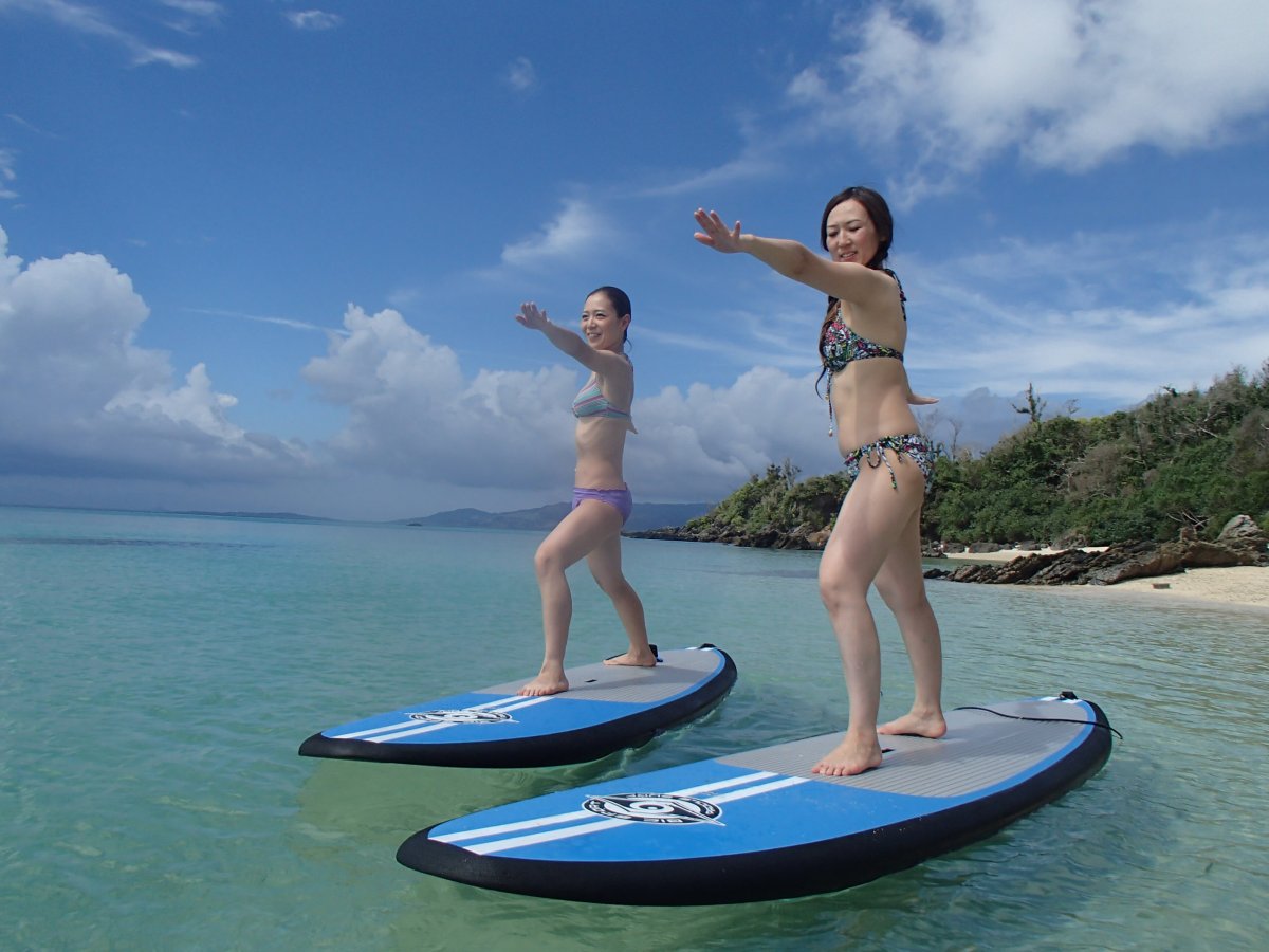沖縄で素敵な時間 ヨガｓｕｐ ヨガ 情報一覧 沖縄で定番 おすすめの観光スポット 沖縄観光情報webサイト おきなわ物語