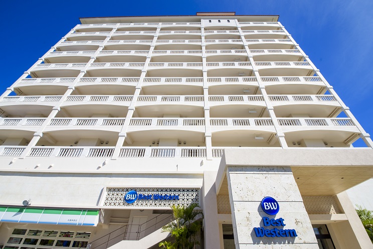ベスト ウェスタン 沖縄 幸喜 ビーチ