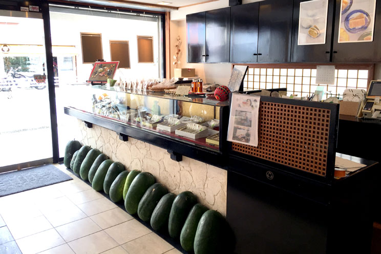 琉球伝統銘菓 謝花きっぱん店 情報一覧 沖縄で定番 おすすめの観光スポット 沖縄観光情報webサイト おきなわ物語