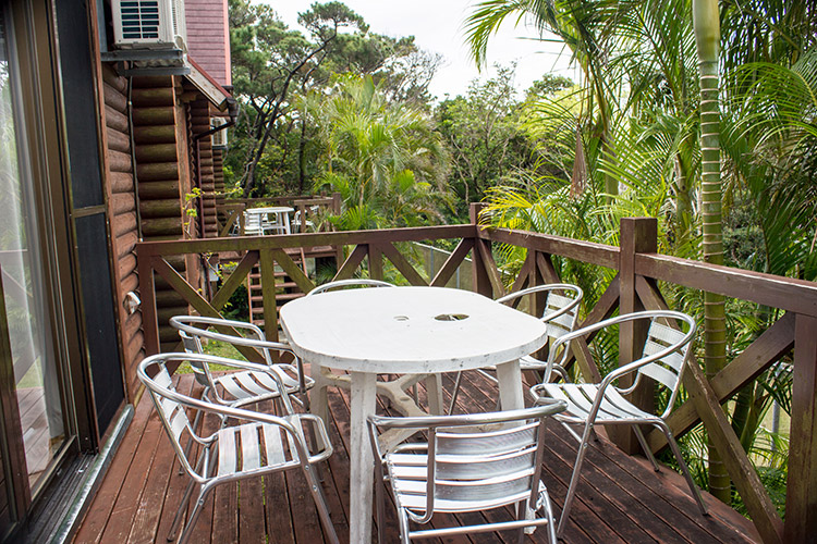 森林公園のログハウス 情報一覧 沖縄で定番 おすすめの宿泊情報 沖縄観光情報webサイト おきなわ物語