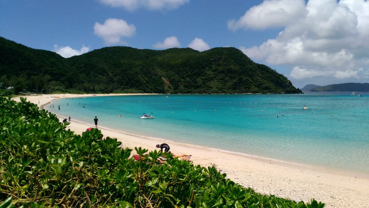 高速船orフェリーで行く 渡嘉敷島 とかしくビーチ 日帰りツアー 情報一覧 沖縄で定番 おすすめの観光スポット 沖縄観光情報webサイト おきなわ物語