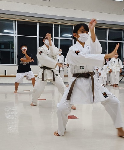 読谷呉屋唐手道場演武 Karate 情報一覧 沖縄のイベント 沖縄観光情報webサイト おきなわ物語