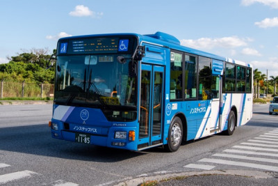 沖縄の「路線バス」で島時間｜ レンタカーが予約できない！そんな時は・・