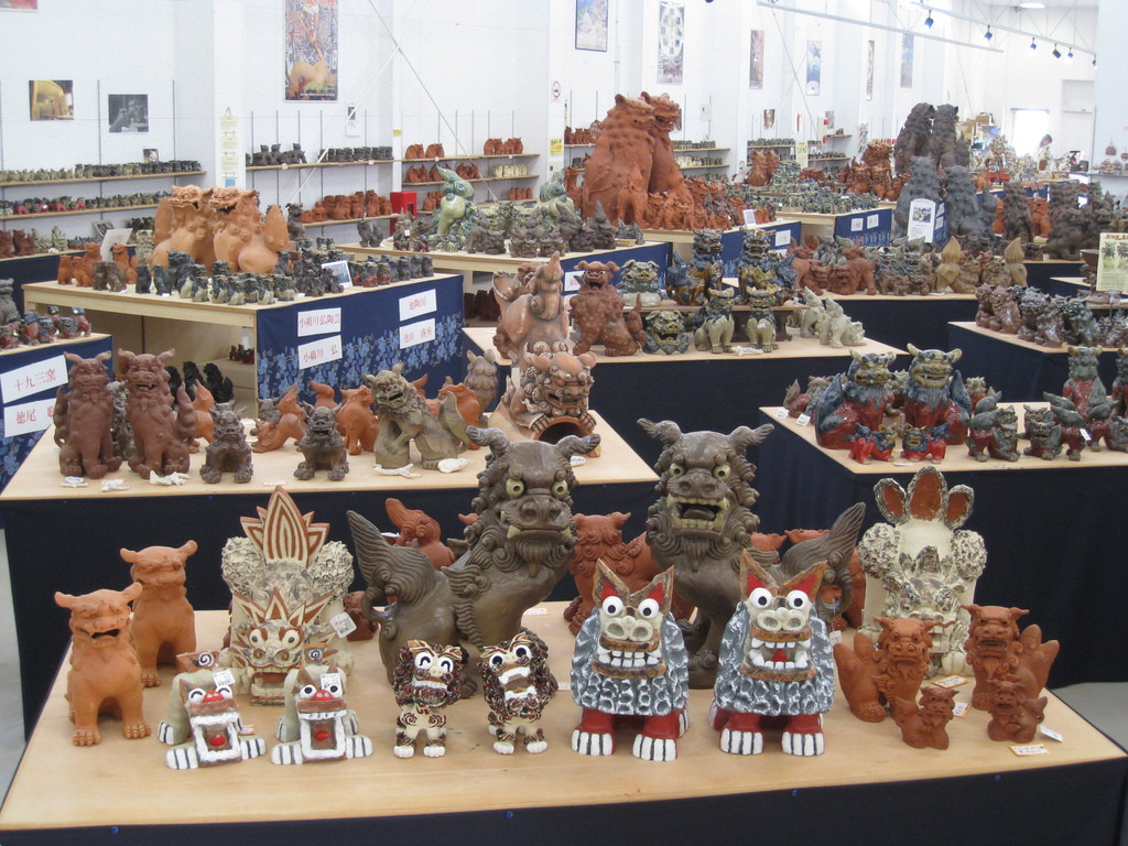 シーサー体験　琉球窯