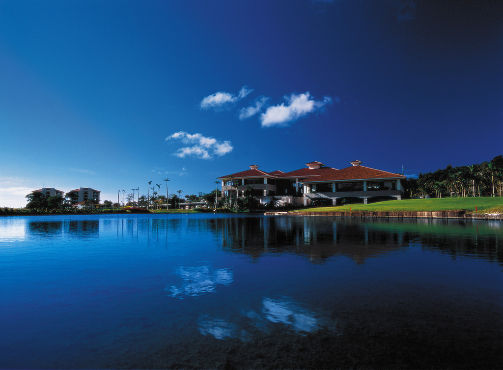 ジ・アッタテラス ゴルフリゾート