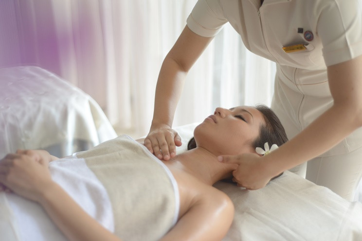 沖縄かりゆしリゾートEXES恩納