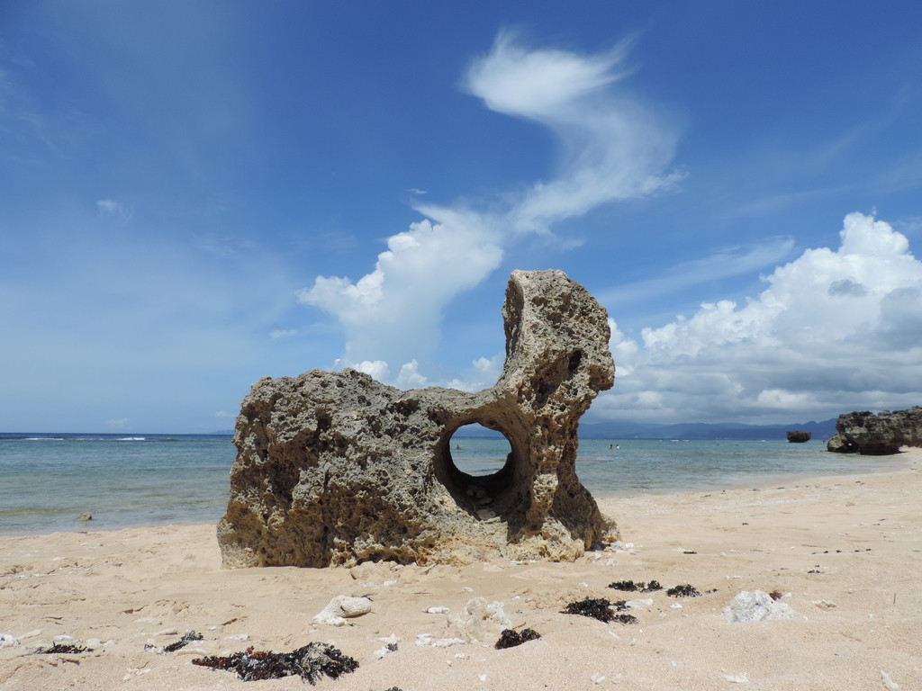 古宇利島／ティーヌ浜／トケイ浜