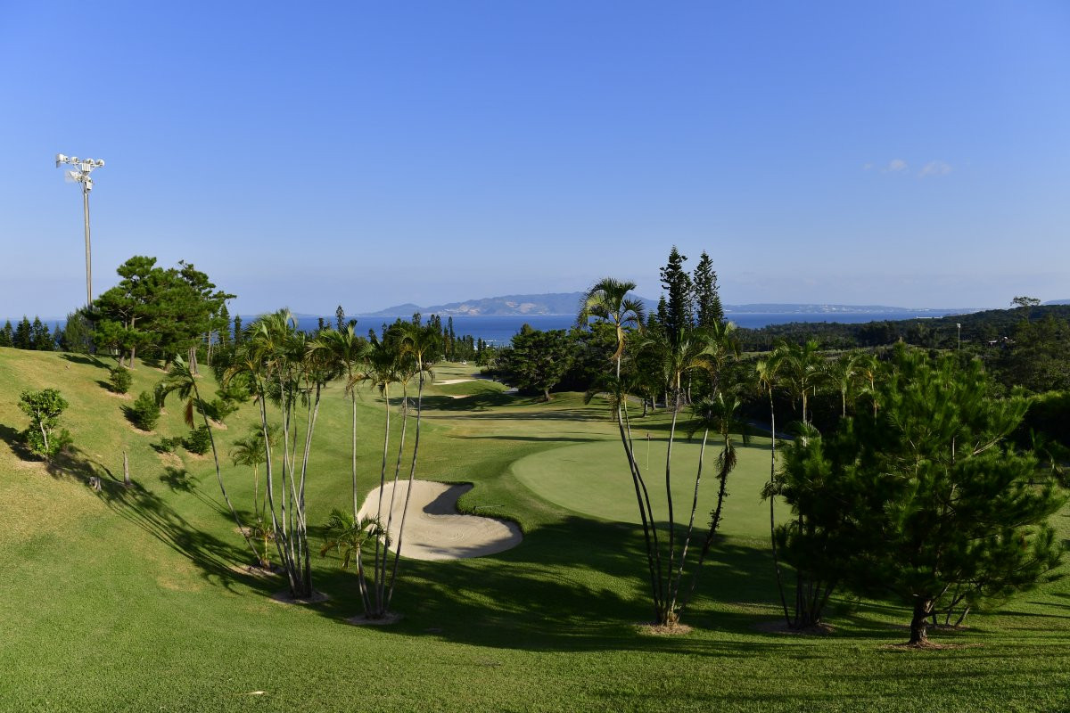 美らオーチャードゴルフ倶楽部