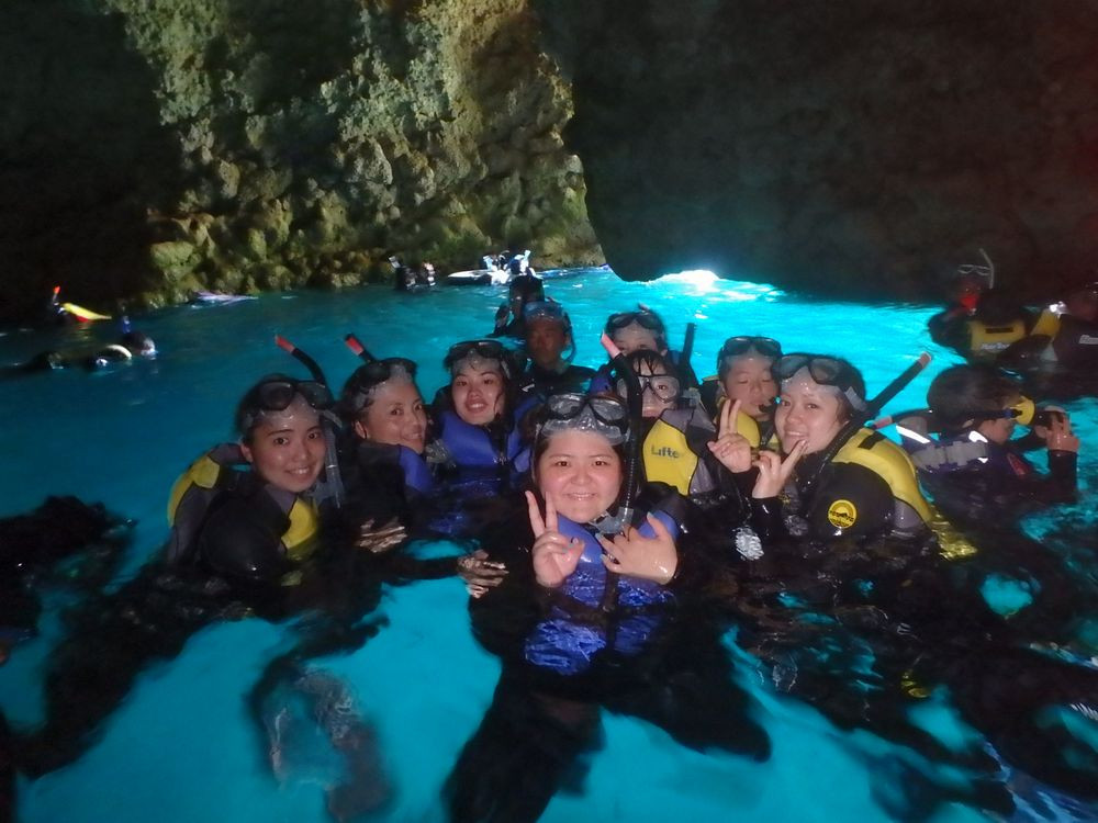 シーキャプテン(青の洞窟シュノーケル＆カヤック）