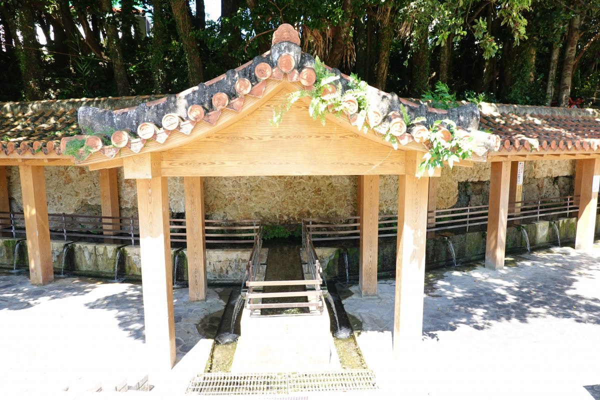 金武大川(町指定史跡)