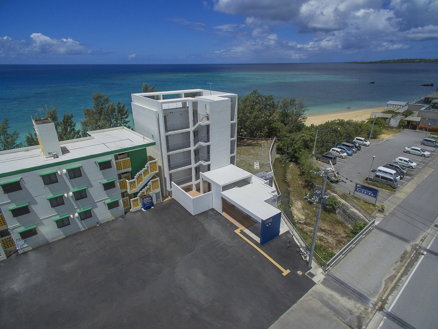 ホテル＆レストラン　オンザビーチルー