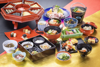 琉球料理と琉球舞踊 四つ竹