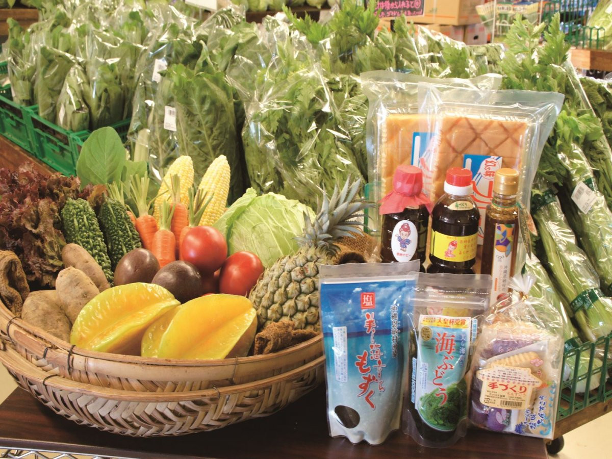 おんなの駅　なかゆくい市場