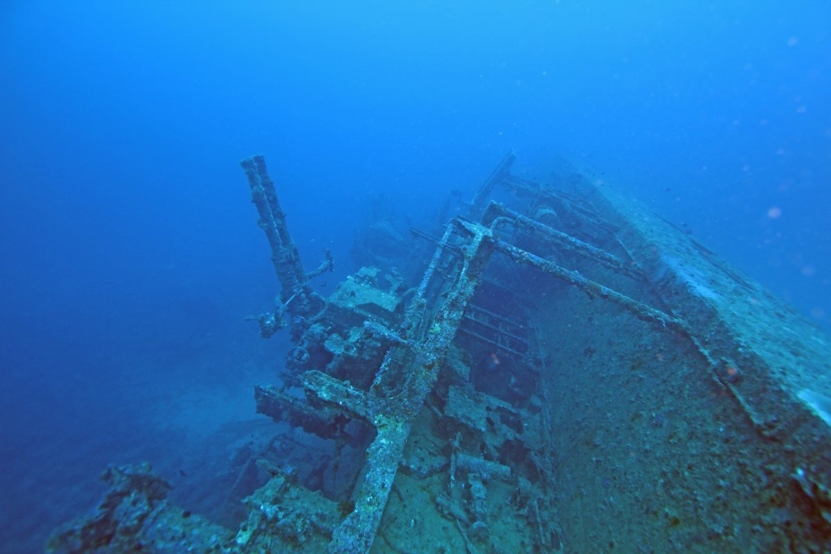 スクーバダイビング「ピラニアダイバーズ沖縄」