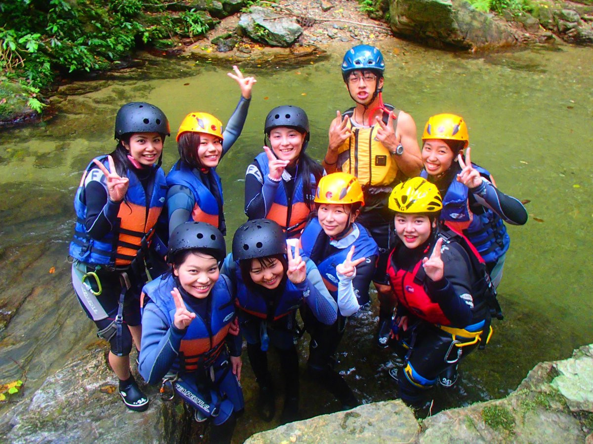 キャニオニング＆シャワークライミング、ウォータースライダー