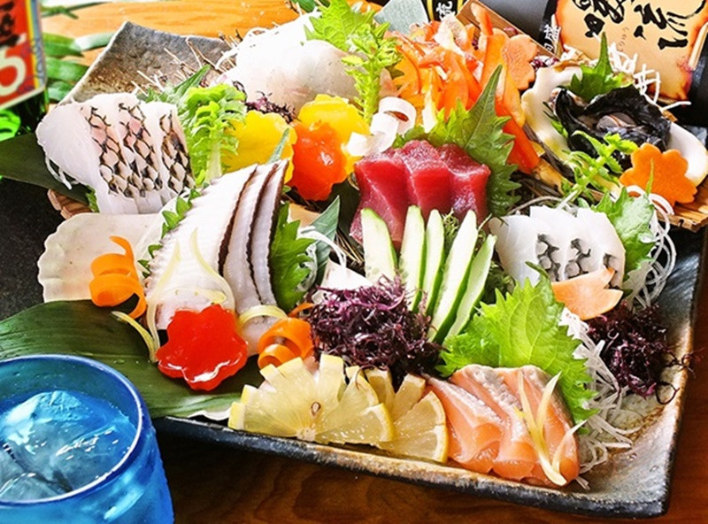 沖縄料理ちぬまん 恩納サンセットモール名嘉真店