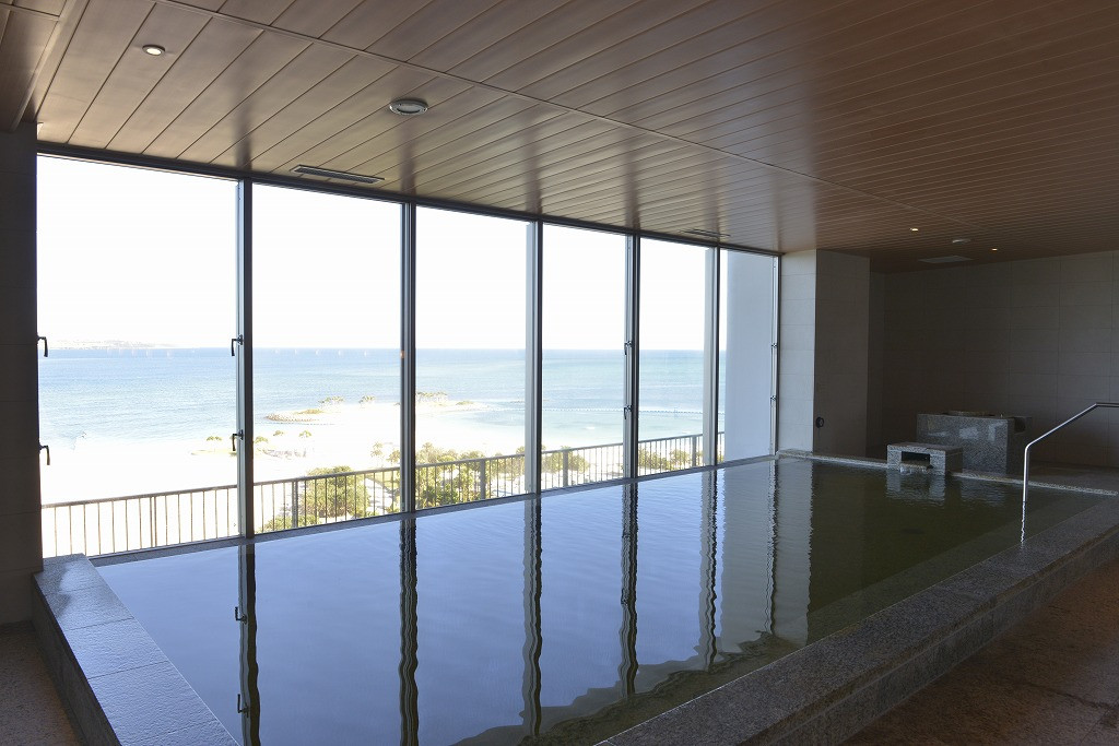 ジュラ紀温泉　美ら海の湯