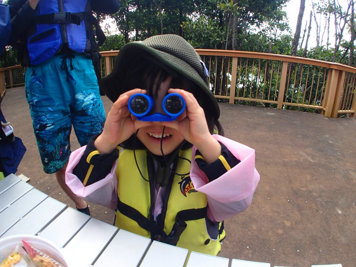 沖縄アンダゴ【1歳OK★1グループ完全貸切り】熱帯ジャングルマングローブのカヤック探検