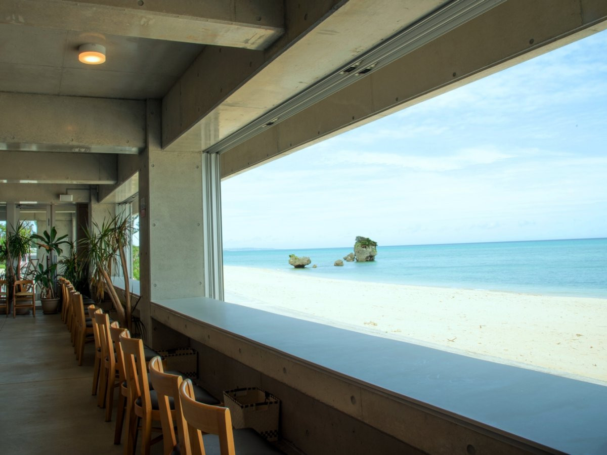 On the Beach CAFE　