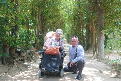 沖縄県金武町で高齢者障害者の観光旅行はおまかせ！介護タクシーめぐり