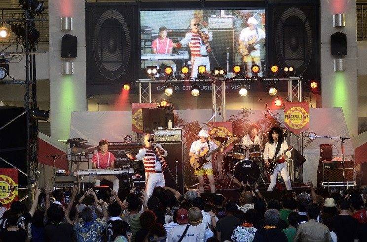 ピースフルラブ・ロックフェスティバル | 沖縄観光情報WEBサイト