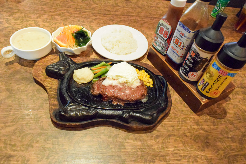 ガーリックバターステーキ