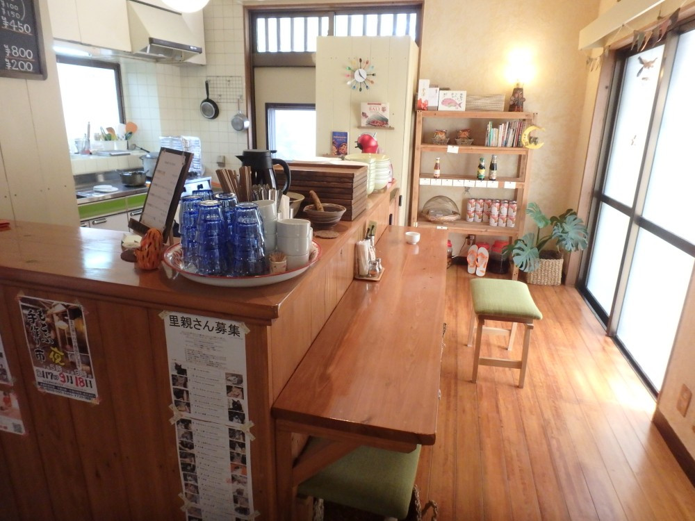 アジア食堂　みのり屋