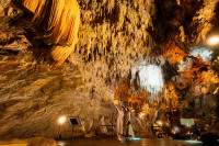 気軽に楽しめる鍾乳洞!