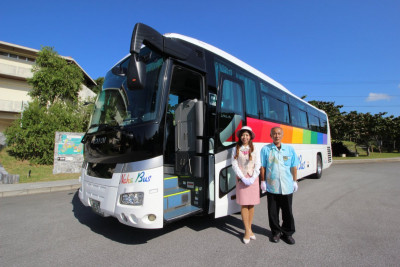 沖縄バスツアー・定期観光バス予約 -沖楽 おきらく-