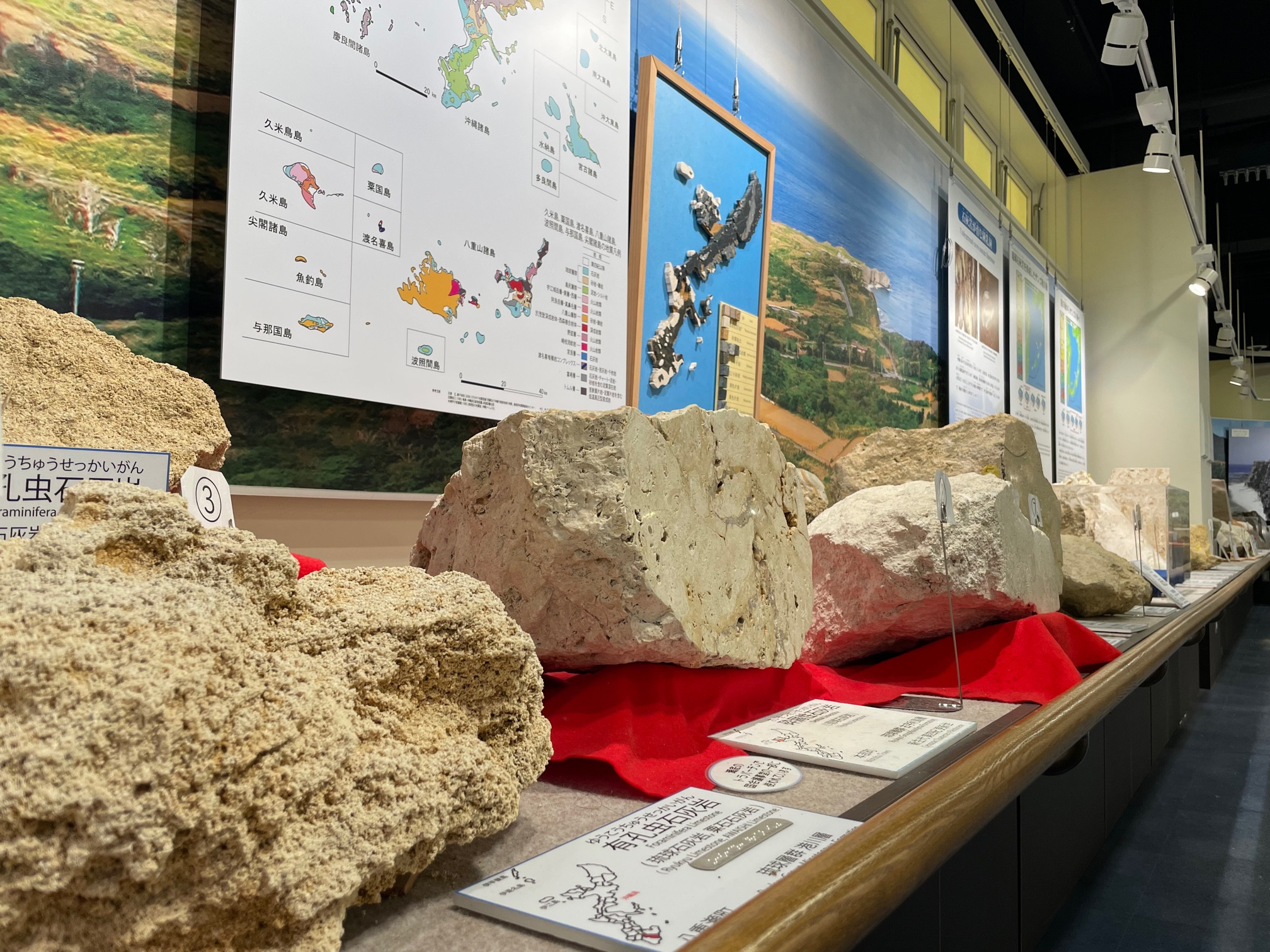 アスムイハイクス ストーンミュージアム(沖縄石の文化博物館)