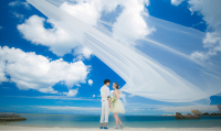 【格安挙式】 挙式衣裳すべて込み 沖縄北谷の素敵なビーチでリーズナブルに挙式