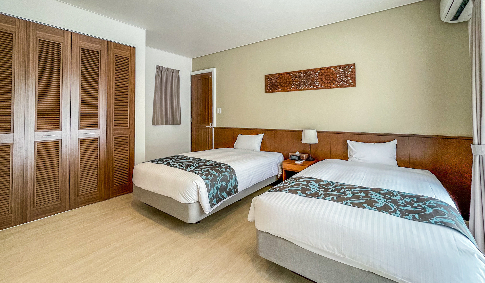 アーマン スイート ヴィラ 済井出