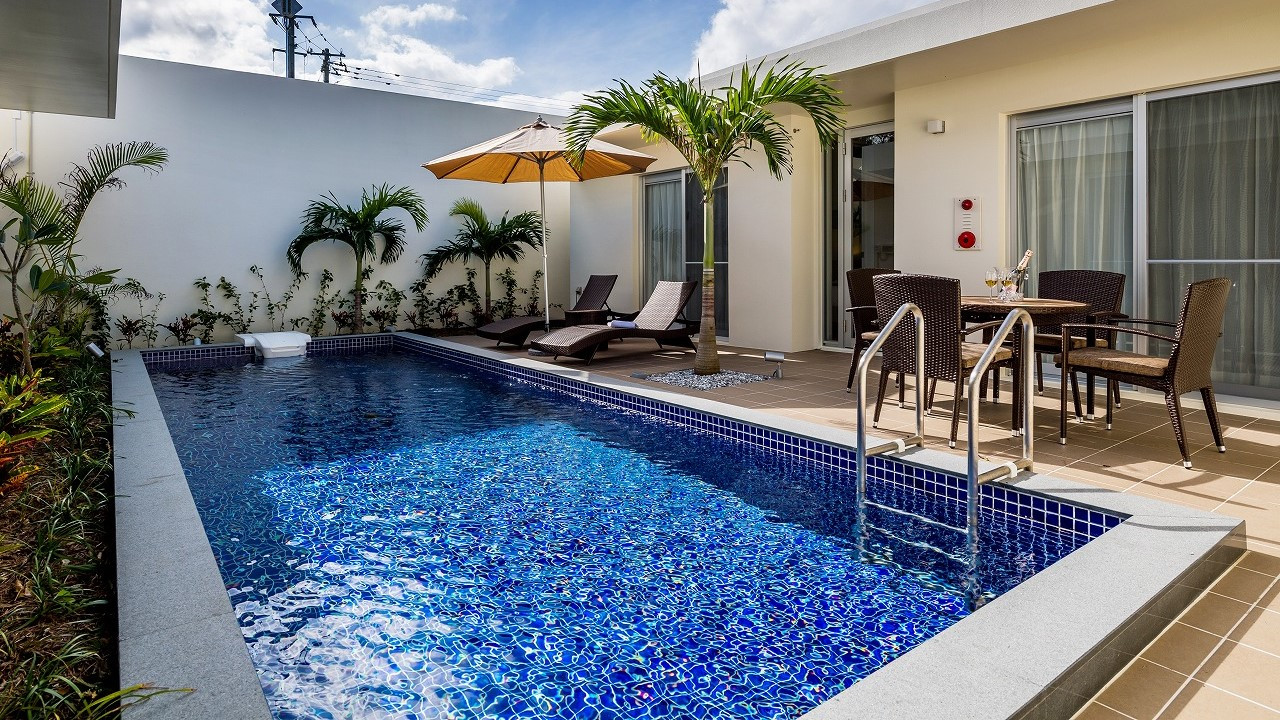 アーマン スイート ヴィラ 済井出