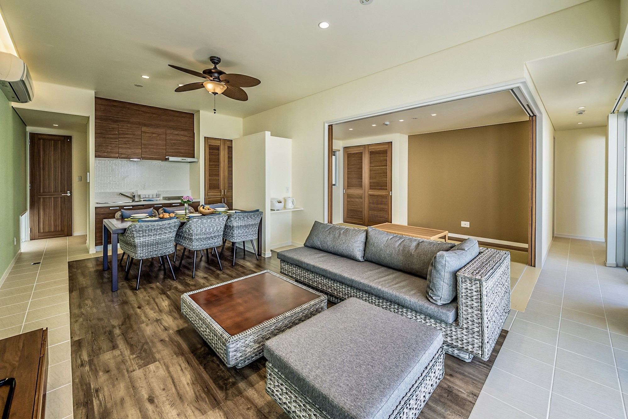 アーマン スイート ヴィラ 済井出