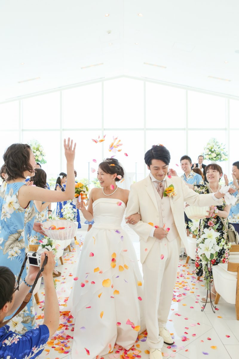 小さな結婚式 サザンビーチウェディング 沖縄観光情報webサイト おきなわ物語