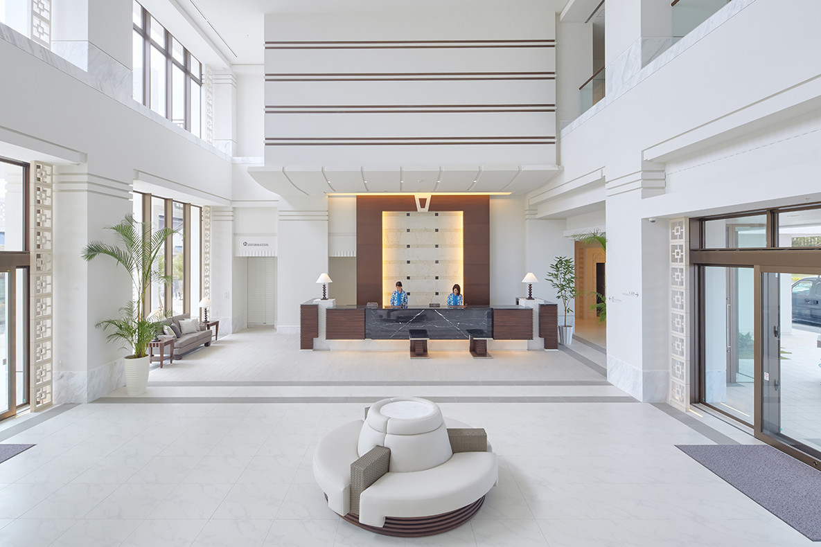 アラマハイナ コンドホテル