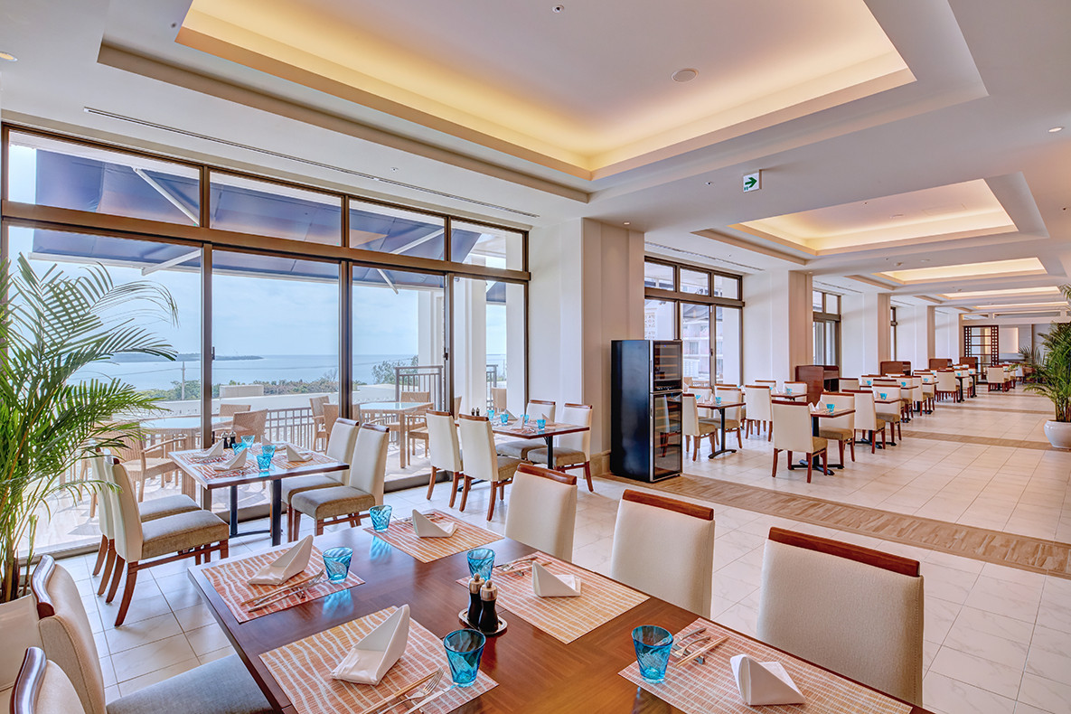 アラマハイナ コンドホテル