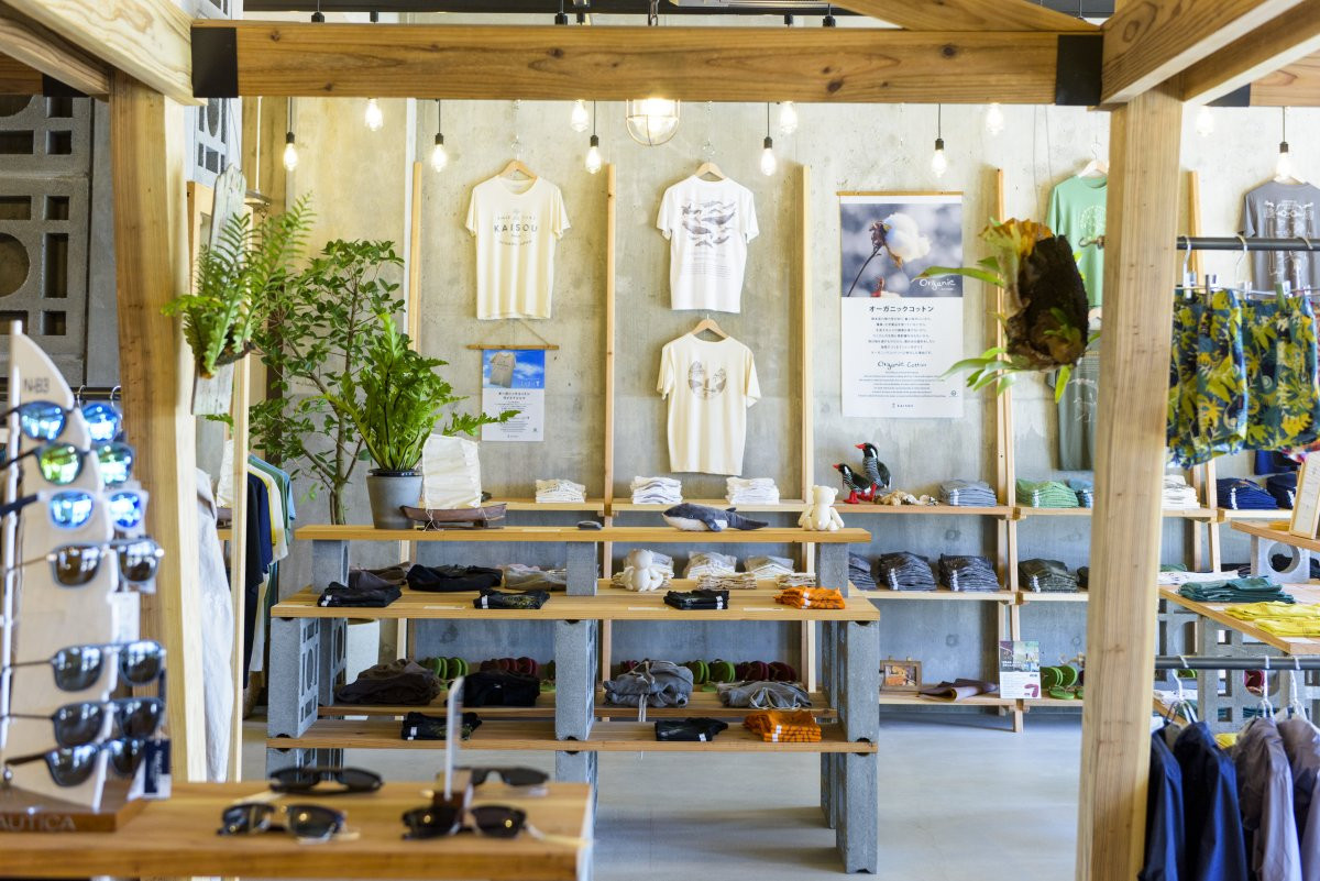 オキナワ ハナサキマルシェ