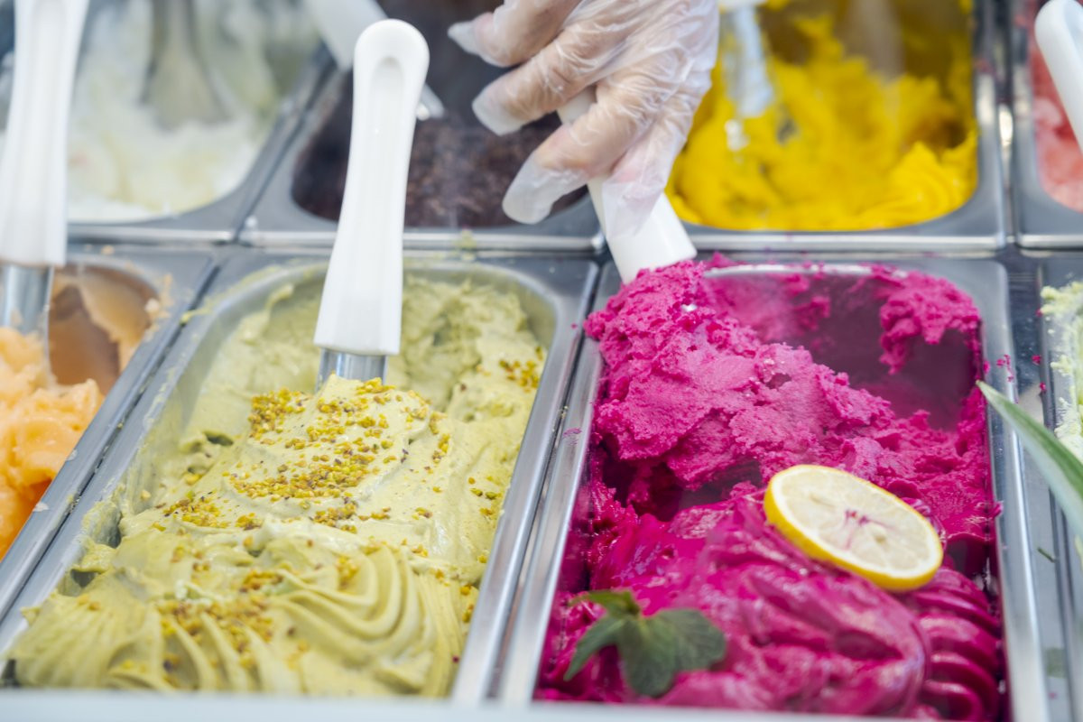 オキナワ ハナサキマルシェ