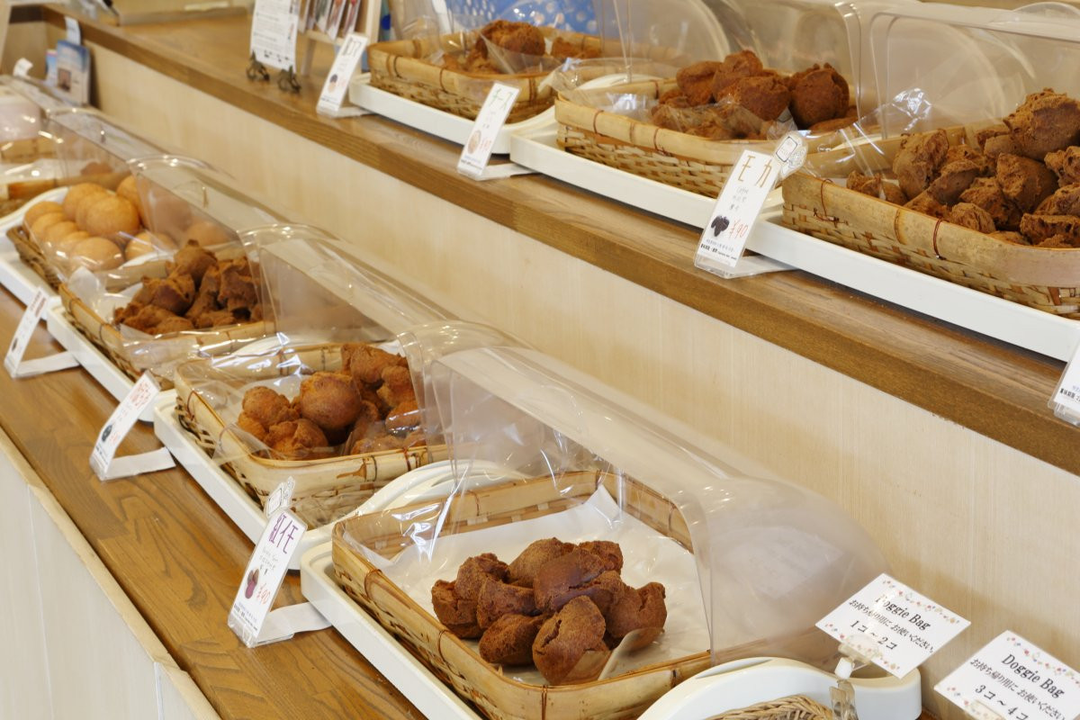 琉球銘菓 三矢本舗 恩納店