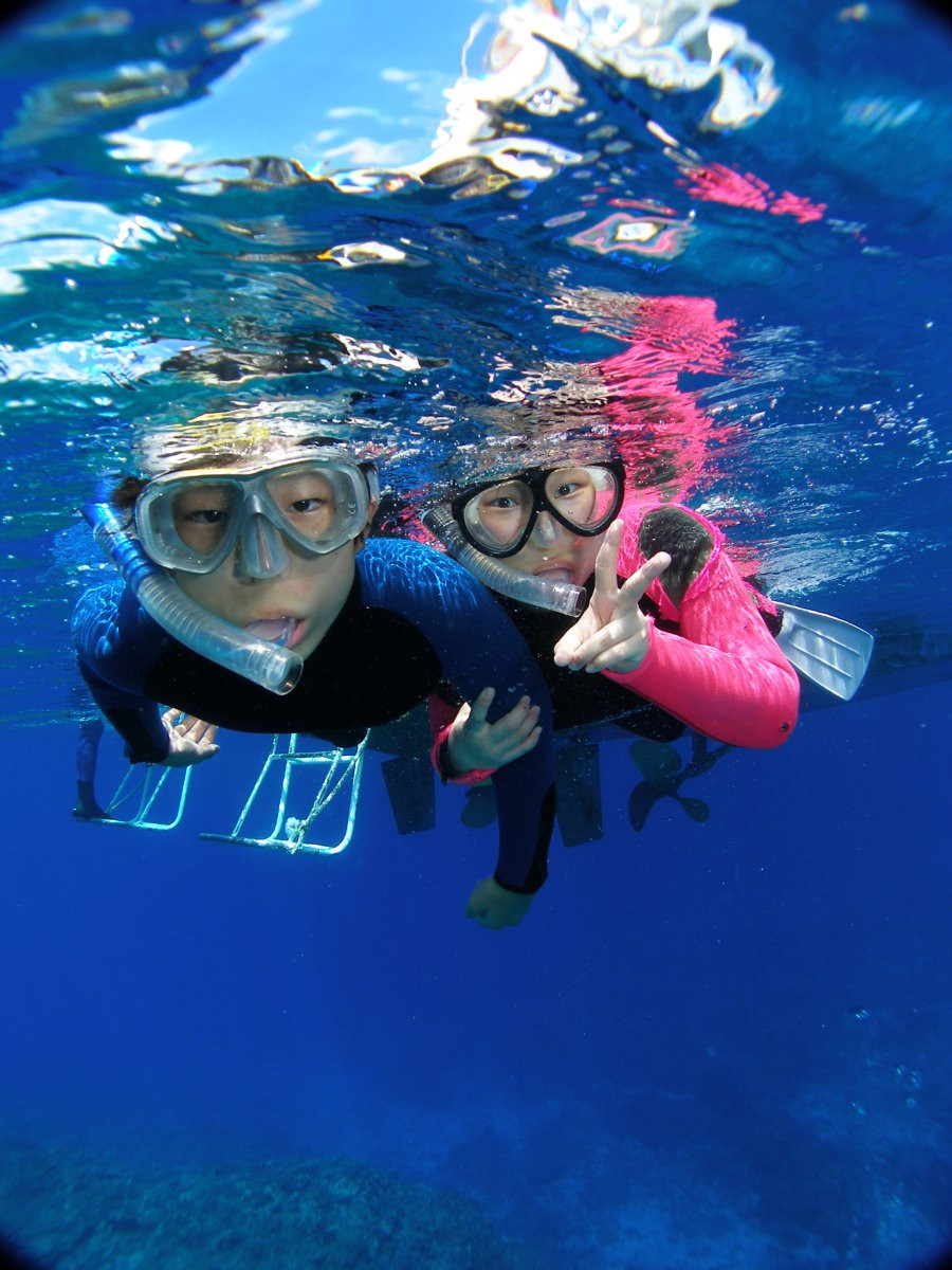 『青の洞窟』へ行くなら！！　マリンクラブUMI