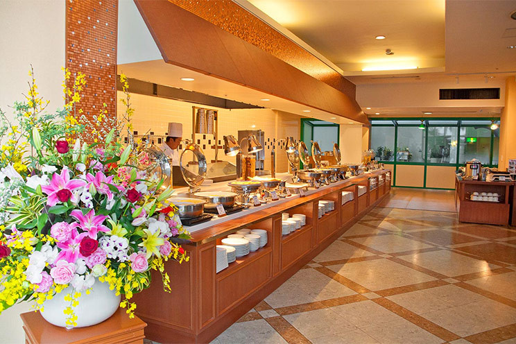 カジュアルダイニング ブルーラグーン（リザンシーパークホテル谷茶ベイ）