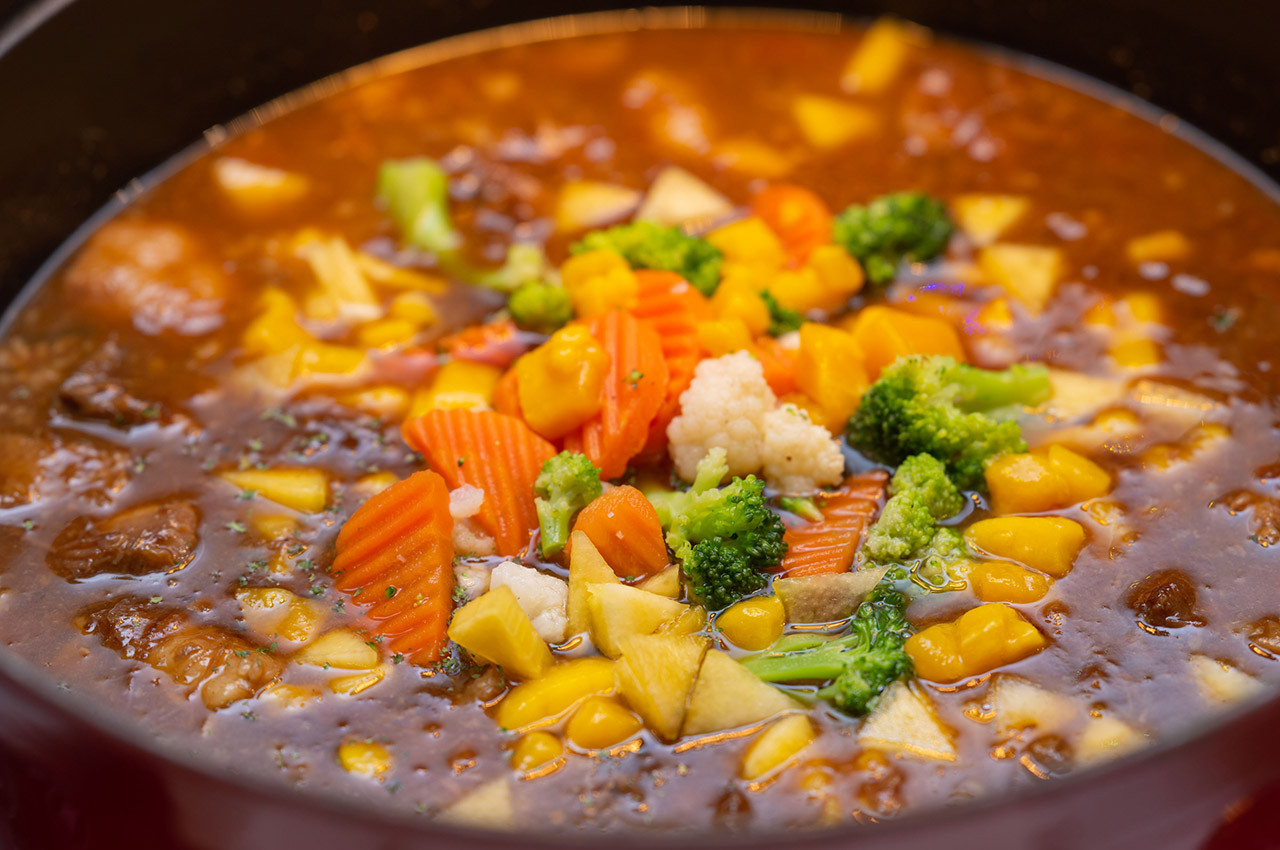 カジュアルダイニング ブルーラグーン（リザンシーパークホテル谷茶ベイ）