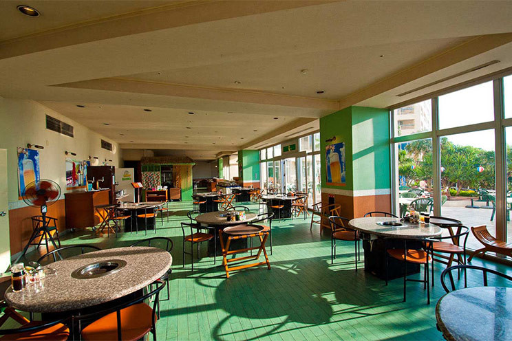 ＢＢＱレストラン アイビス（リザンシーパークホテル谷茶ベイ）