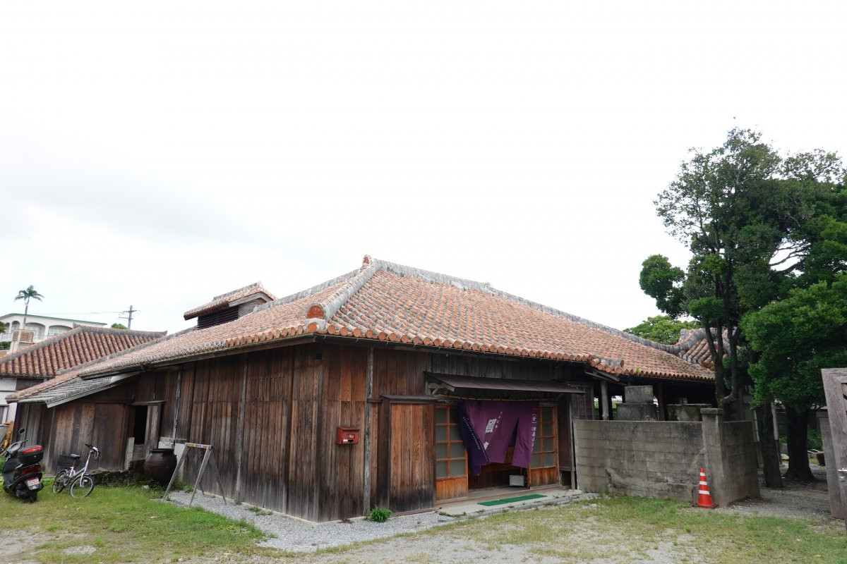 津嘉山酒造所(国指定重要文化財)