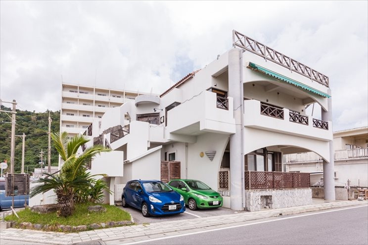 かりゆしコンドミニアムリゾート名護　シーサイドハウス