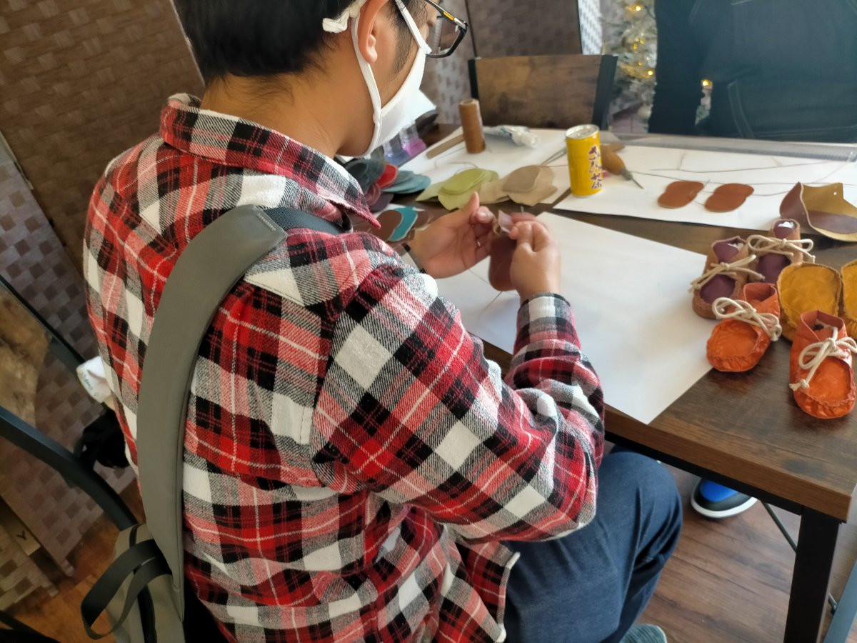 あなたも㏠靴職人！本格靴工房でファーストステップシューズ作製体験