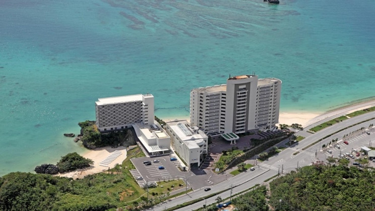 ホテルリゾネックス名護ビーチ